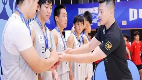 欧会杯焦点战：卢加诺客场挑战，能否笑到最后